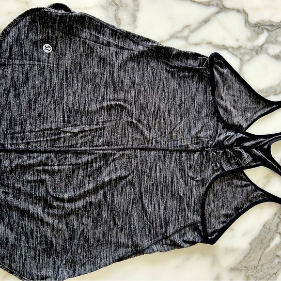 Lululemon racerback tank. Heathered black. Size 6 - Picture 3 of 3